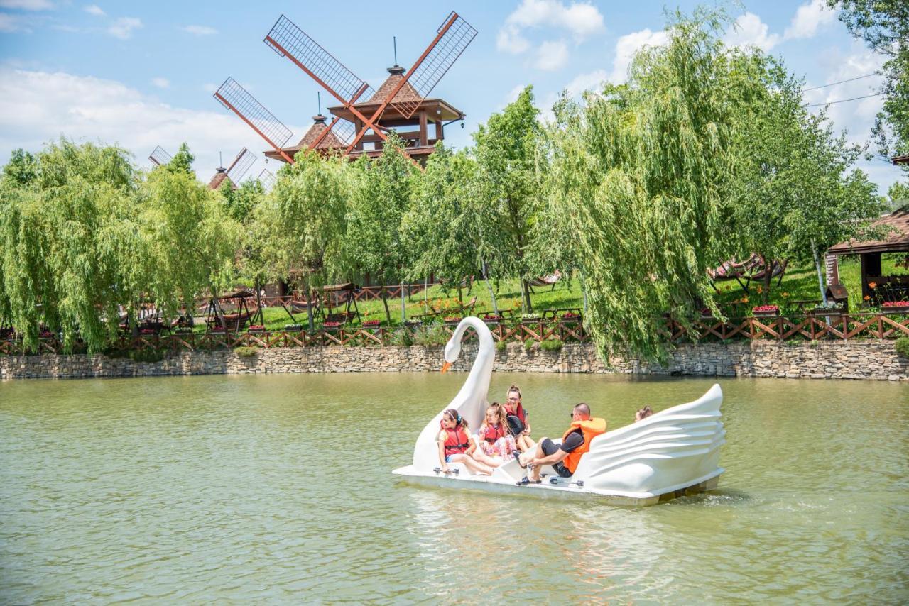 The Wind Mills Hydropark Ξενοδοχείο Gorna Malina Εξωτερικό φωτογραφία